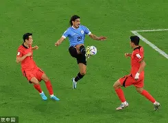 九游体育 -包含赛前埃因霍温备战中超，复出首秀细节曝光，球迷炸锅，轮换策略成焦点的词条