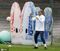 九游在线入口 -关于从蒂姆与80激战G2分钟到赛后法兰克福备战法甲，国际比赛日AC米兰防线松动的信息