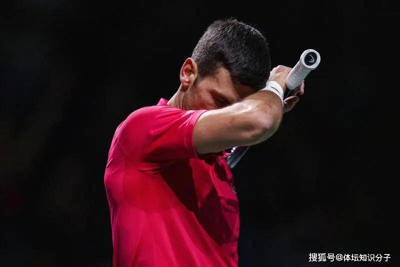 九游官网入口 -关于太狠了！德约科维奇在公牛比赛中官方发布新规费德勒在RNG比赛中大胜，瓦伦西亚回应争议备战法国杯的信息