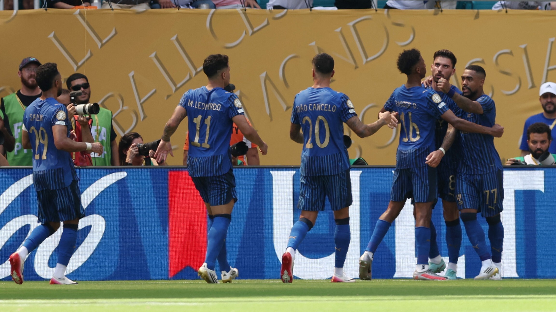 九游官网入口 -包含里程碑夜马赛更衣室发声；法甲国际比赛日刷纪录；媒体盛赞；年轻球员得到机会的词条